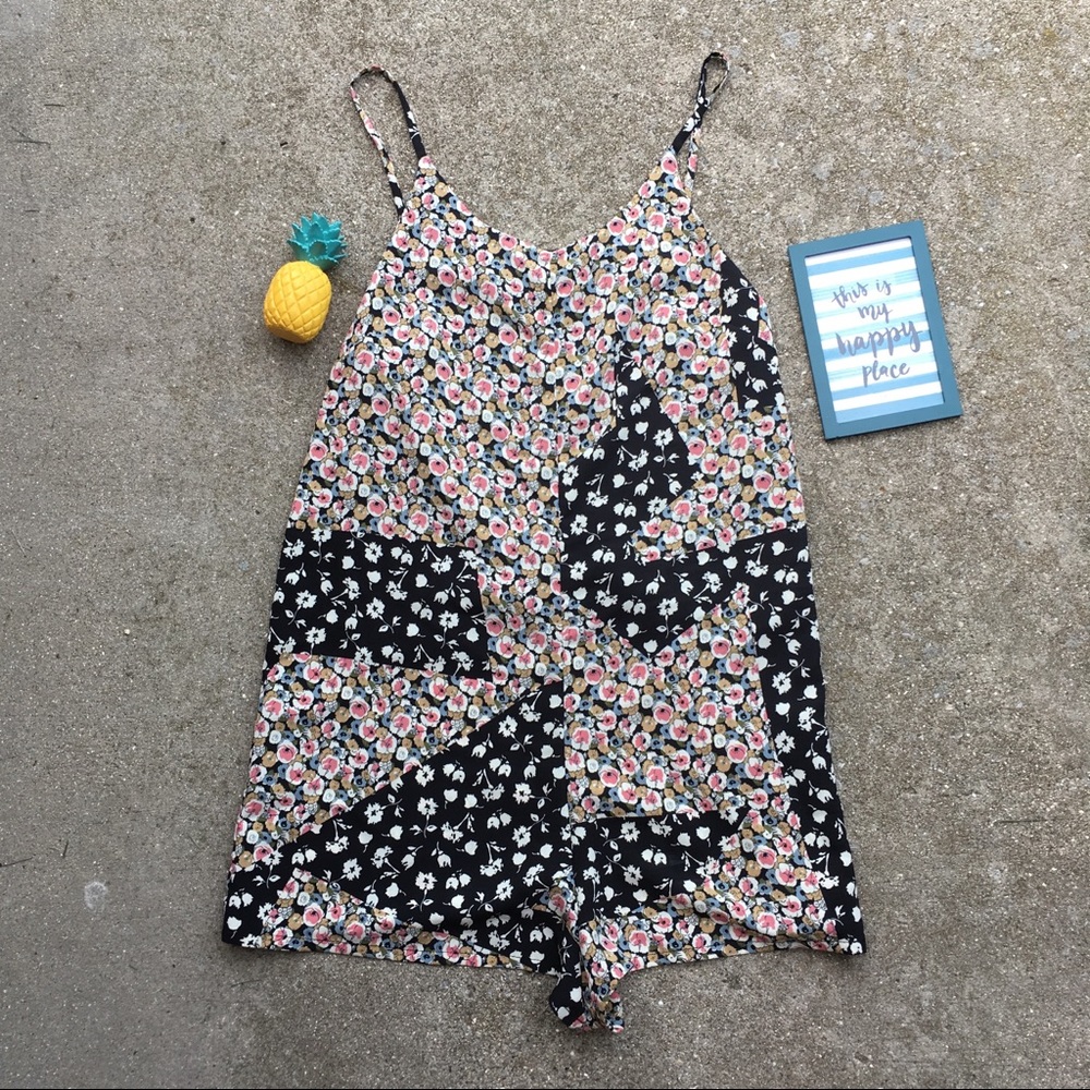 TopShop Petite floral flower print romper size 2 - Picture 1 of 6